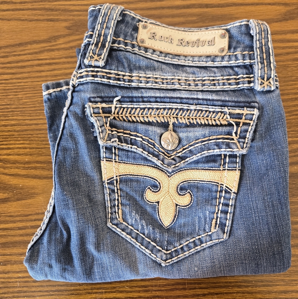 Rock Revival Women's Medium Blue Embroidered Pocket Bootcut Jeans Size 30